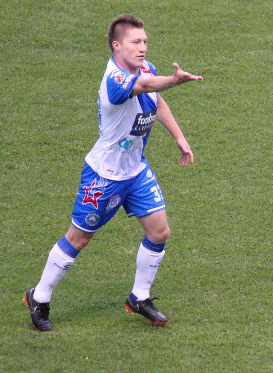 RodriguezOmar83's tweet photo. El boliviano Alejandro Chumacero ya es elegible para jugar con @ClubPueblaMX . El mediocampista se recuperó tras ser operado en la rodilla izquieda @ComentandoEF https://t.co/9PQXdZceWD