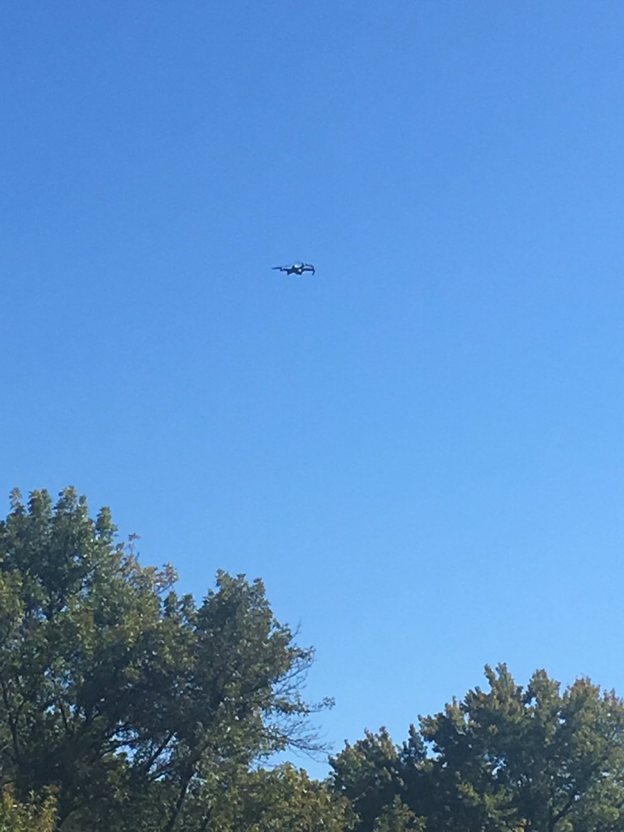 thlavall's tweet photo. Wonderful guest visitor brought his drones to show my 6th Grade STEM class! @Tomahawk_prin https://t.co/coOJSh1ysX