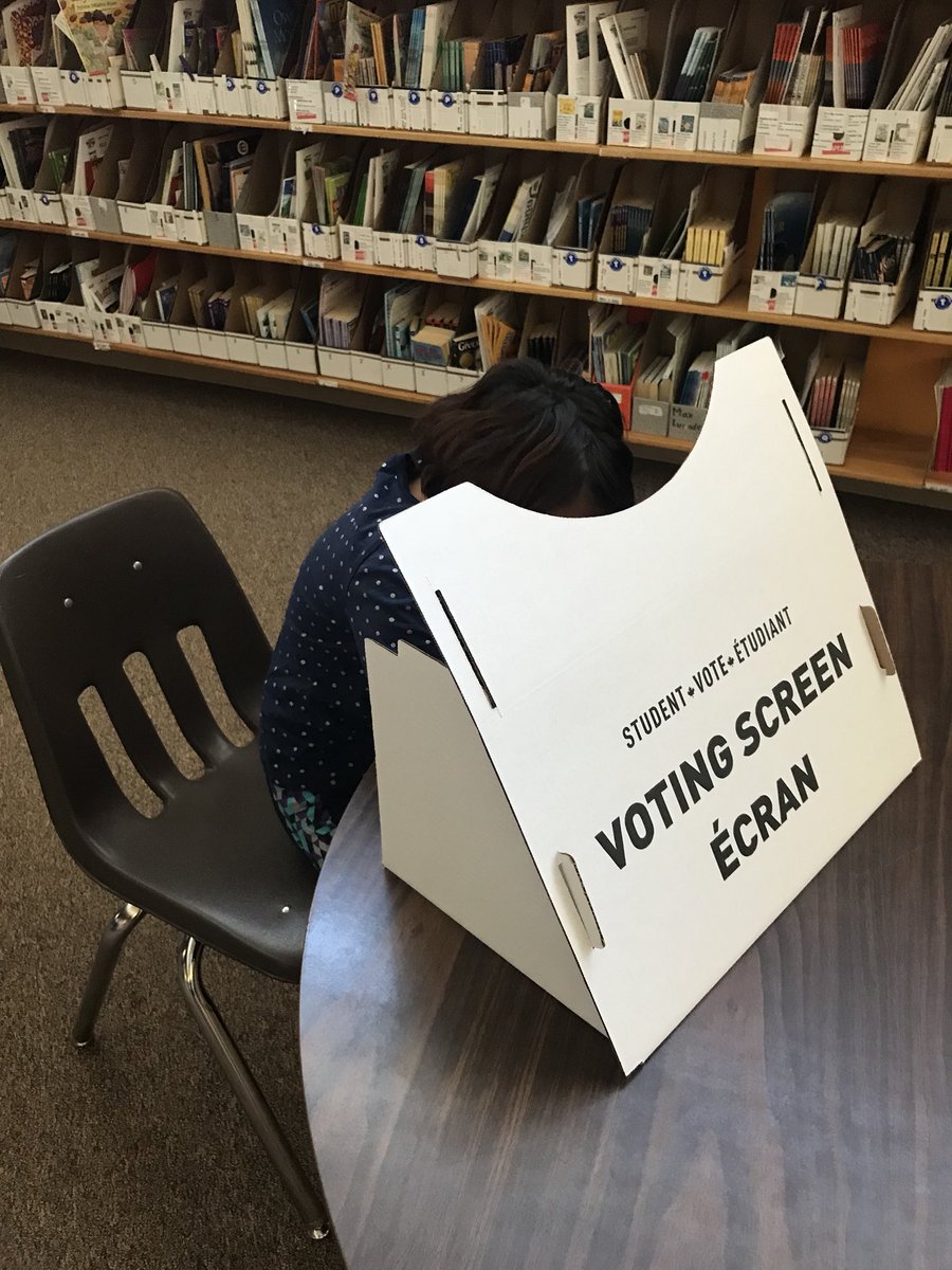 olsnpsc's tweet photo. Great experience today for our students during Student Vote Day! @npsc_schools @CIVIX_Canada #StudentVoteDay https://t.co/XGfk6DO281