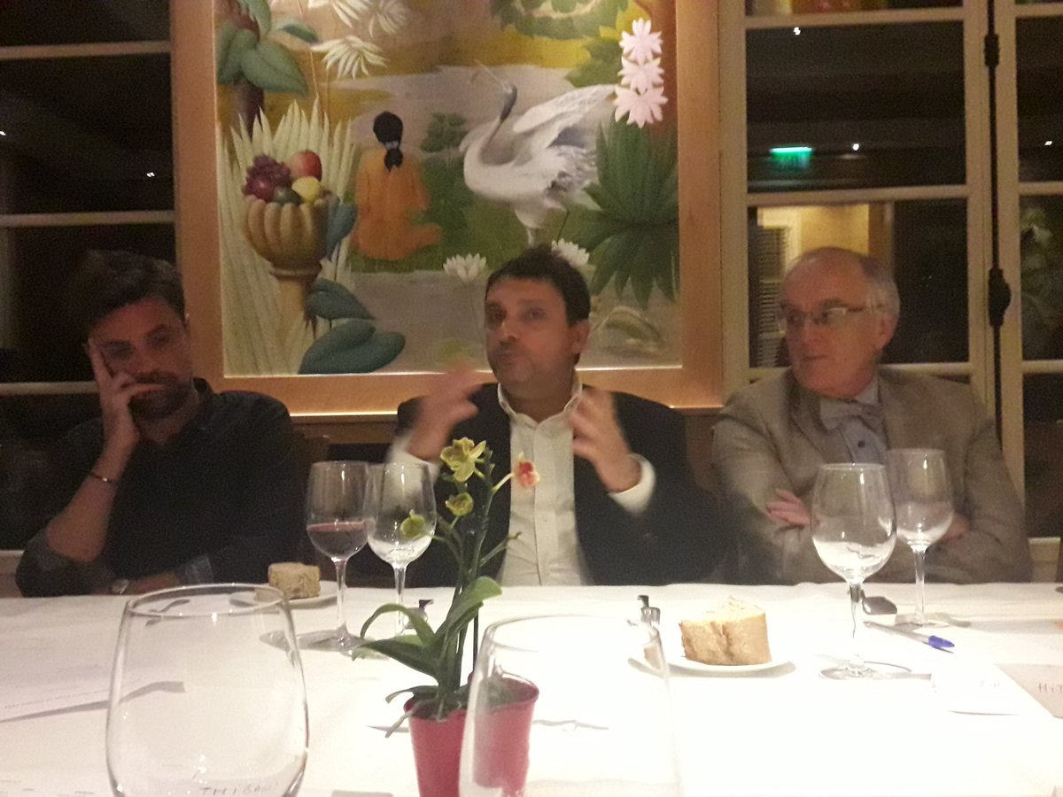 ThibaudDamy's tweet photo. Reunion FINC94, Filière #InsuffisantCardiaque 94, Philippe Mueller, président de l'association #Sic_asso, nous informe de la création d'un diplôme universitaire pour les APA-S (Assistant pour l'activité physique) afin de prendre en charge les insuffisants cardiaques #Giccardio_fr https://t.co/UJEC8guIXz