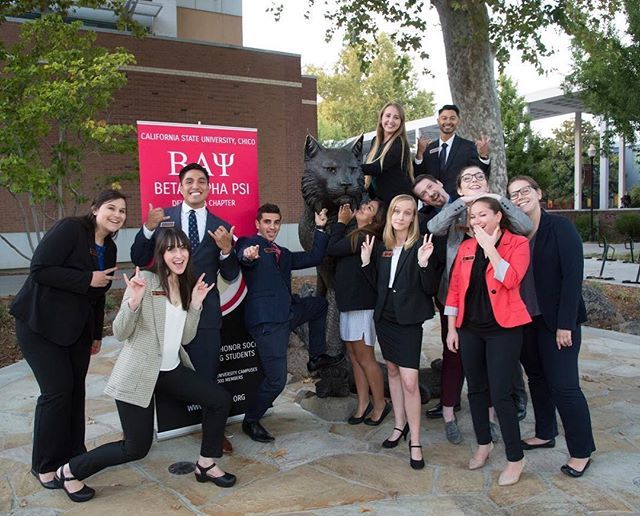 Chico_BAP's tweet photo. Accountants are fun, too! https://t.co/EJdcBMgS3c https://t.co/JGrlEoAY0i