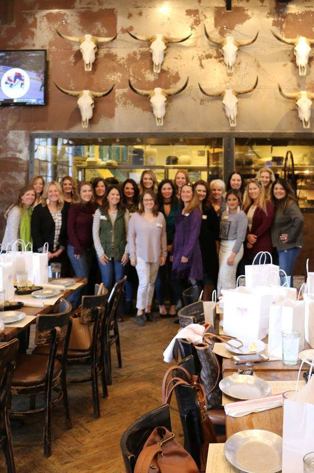 DukesnDuchesses's tweet photo. Thanks so much to @TheRustic for hosting #TheDallasCreative today! If you're a #Dallas #blogger, join us on facebook: https://t.co/cwP1SpBegH #Dallasbloggers #dfwbloggers https://t.co/T0QRCtTDxP