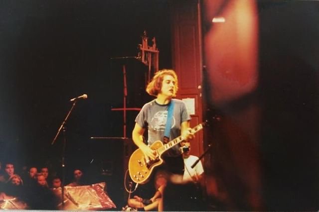 rebeccagates's tweet photo. One perk of announcing #Manos25 is receiving photos from different folks. Here's one from our set at #YoYoAGoGo in '94. Thx @thicker! #TheSpinanes @mergerecords https://t.co/BwNRrmF1je