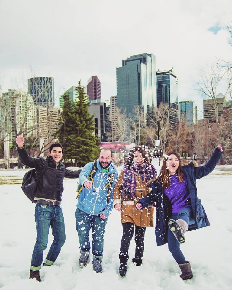 Sprachcaffe_Bra's tweet photo. Em meio às belezas naturais, a Sprachcaffe Calgary é o lugar perfeito para aprender inglês. Além de nossos intercâmbios para adultos, agora a nossa escola de Calgary oferece programas para U20 também!😉 
https://t.co/YZlz9kGTDu https://t.co/H7fTwPbzbX