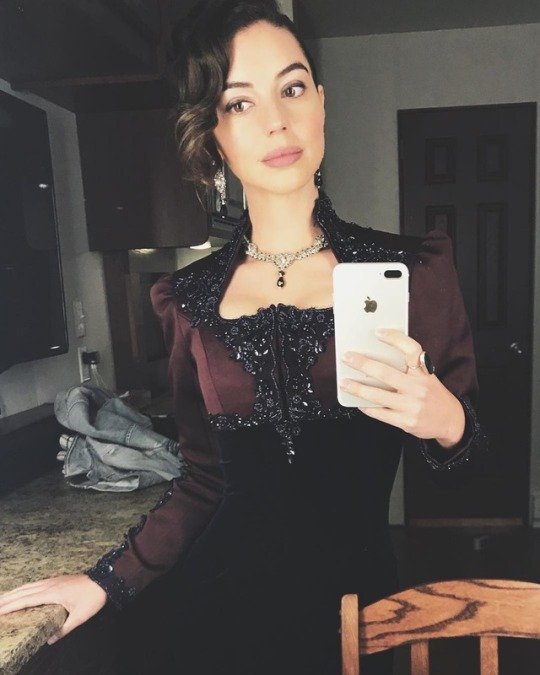 Adelaide Kane (@adelaide_aust) on Twitter photo 