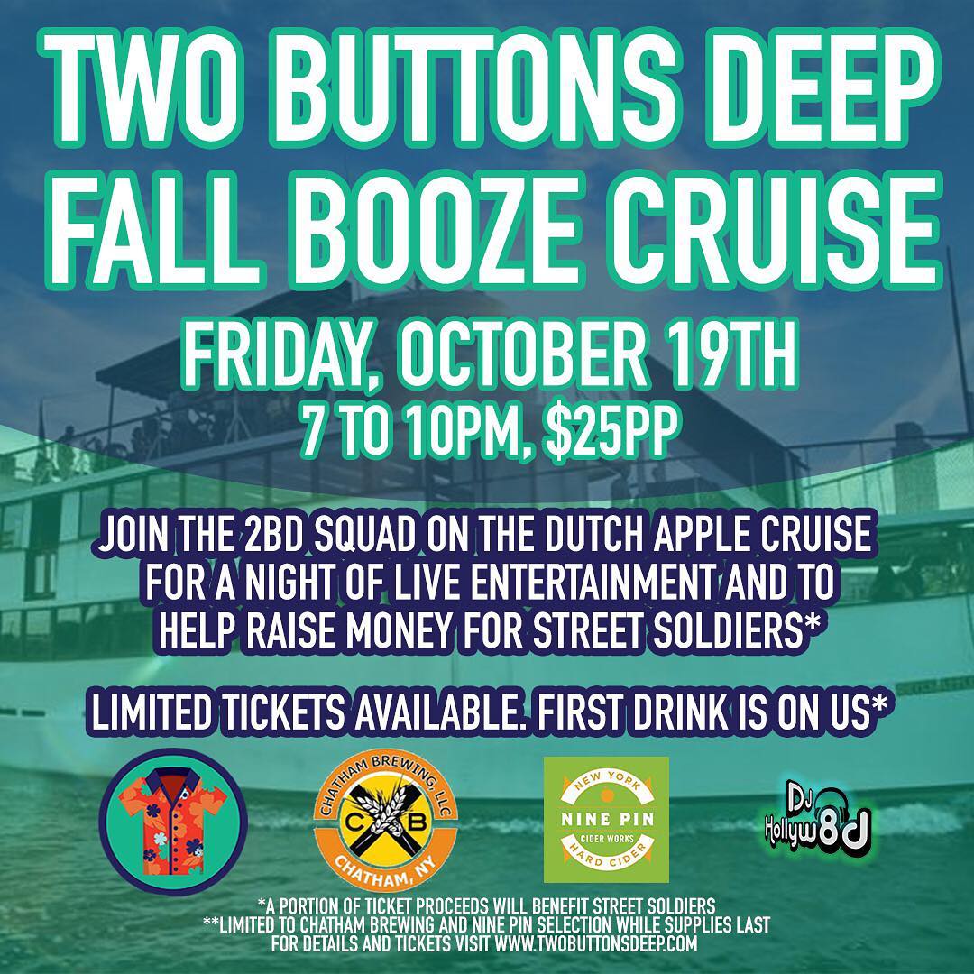 CleanSmoke2's tweet photo. Headed out on a booze cruise tomorrow night. Need to see Rob Riggle and Michael Scott on that boat https://t.co/wdi9vjfIX1 https://t.co/bYrLrZpASi