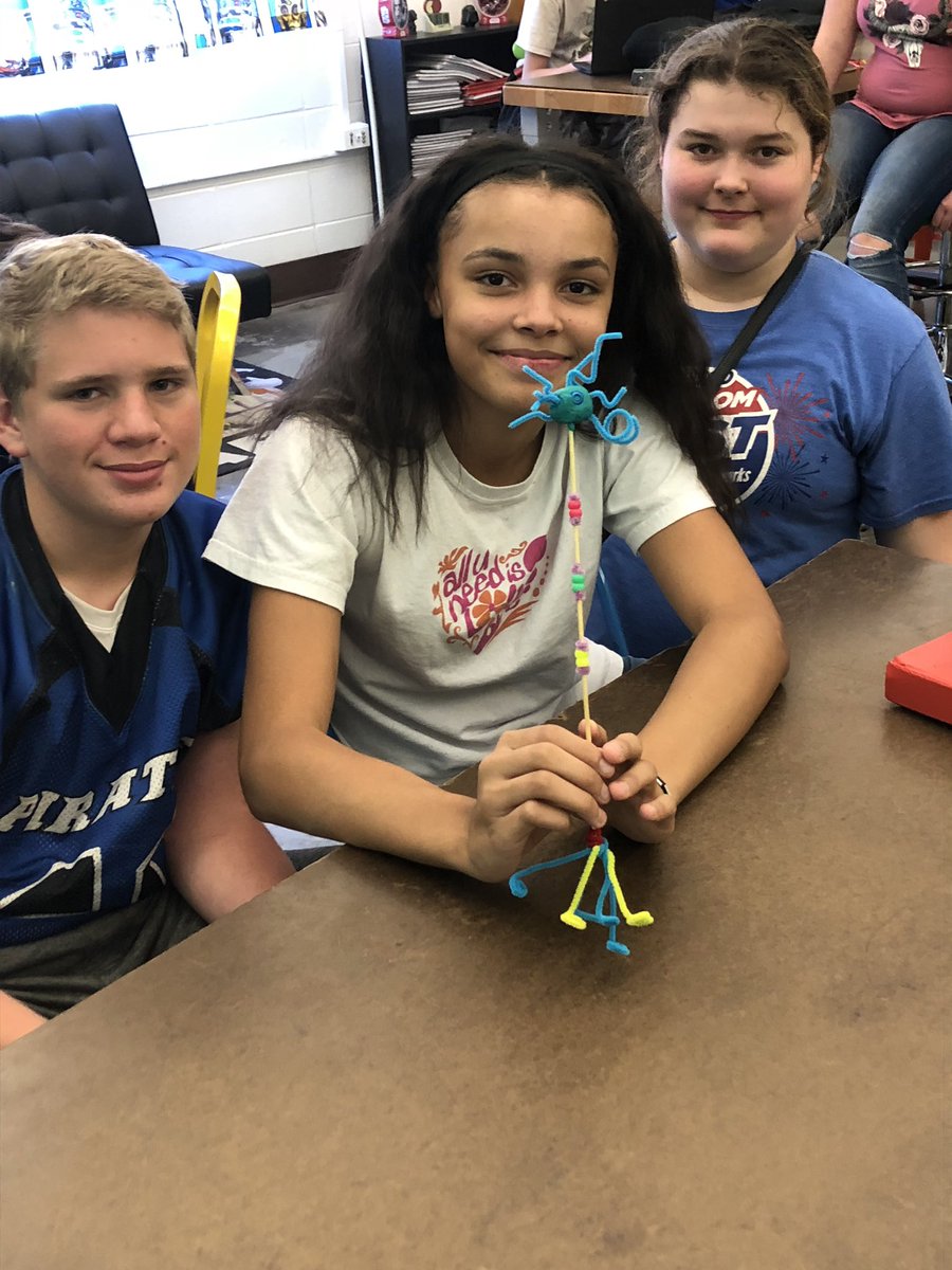 PipkinPLTW's tweet photo. Some lovely neuron models made by @pipkin8thgrade students in our @PLTWorg MD class. #PipkinPride #MedicalDetectives @PipkinR12 https://t.co/BlkJ3220Bk