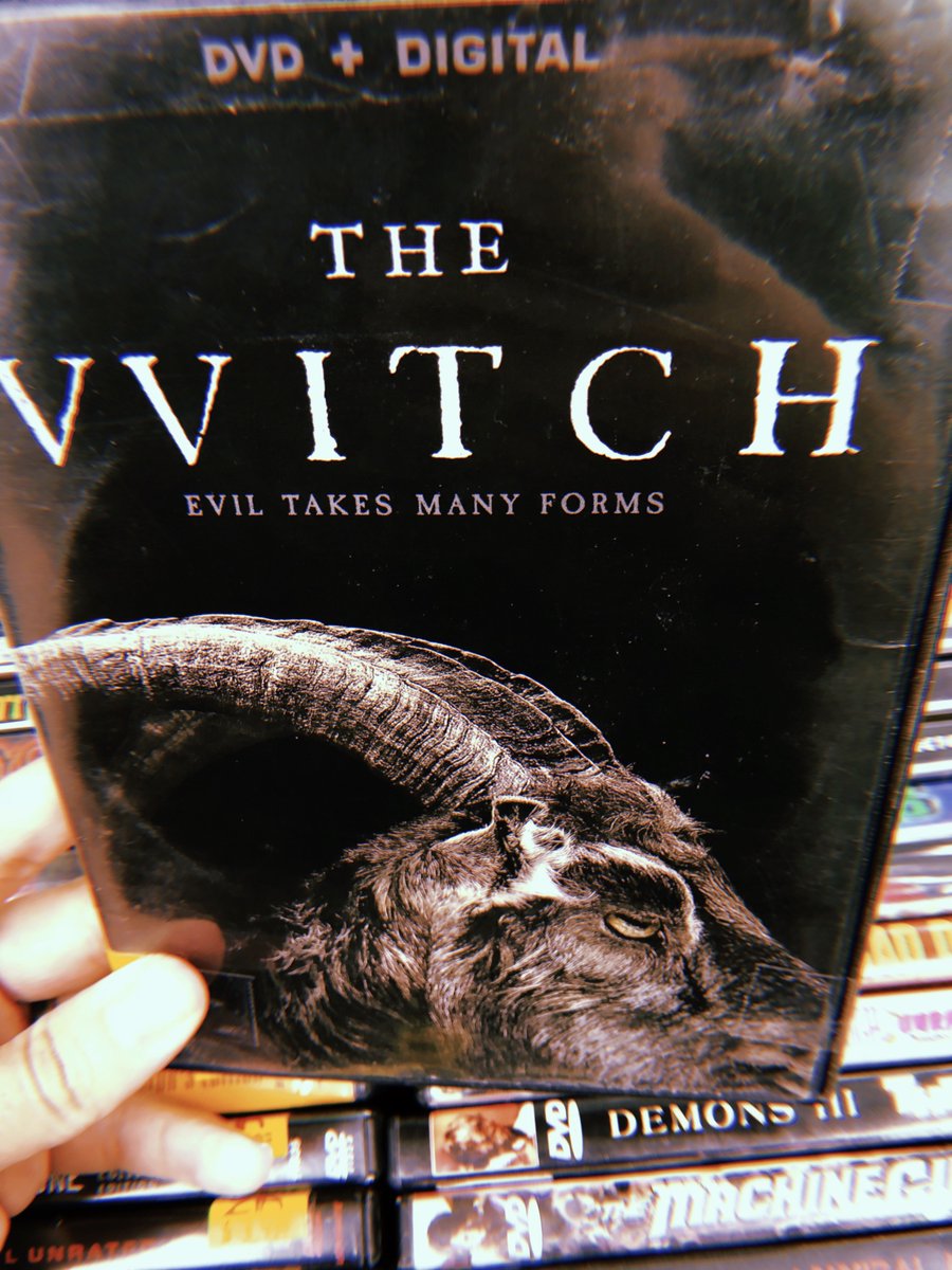ZiaRecords's tweet photo. Wouldst thou like to live deliciously? Tonight's #hallowatch (one horror or sci-fi movie every night for the month of October) selection is as beautiful as it is creepy: @TheWitchMovie! https://t.co/vul0bKjVPp