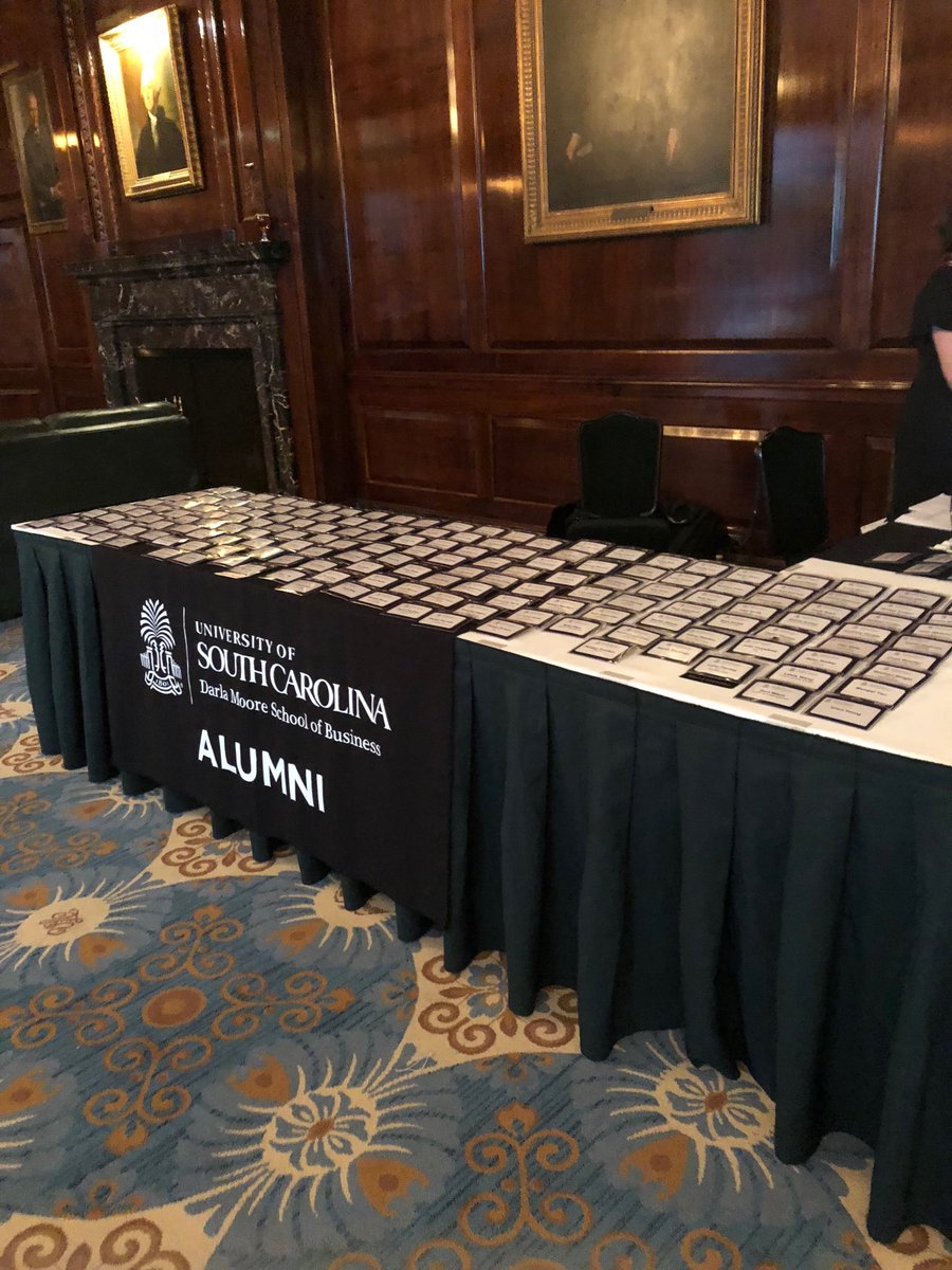 cockylady's tweet image. We’re ready for you ⁦@MooreSchool⁩ alumni and friends in NYC! #200 #mooreinnyc