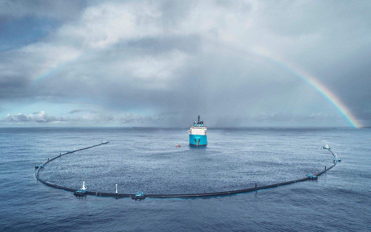 OneGreenPlanet's tweet image. Photo of #Ocean Cleanup at the Great Pacific Garbage Patch Will Give You Hope onegreenplanet.org/news/ocean-cle… #CrushPlastic #Eco