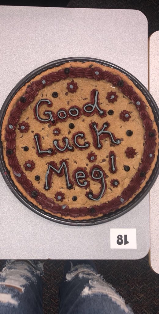 dmhsgolf1718's tweet photo. Ice Cream Social for Girls Varsity and sendoff for megan to state!!!👐🏽🐺 https://t.co/o8OoLTWcKZ