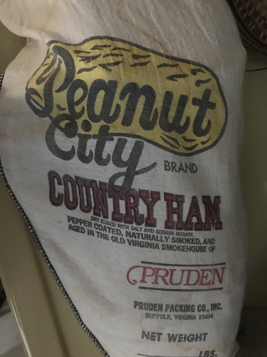 A whole city of peanuts!?!! Count me shelled and salted!!  #TravelBlaugh