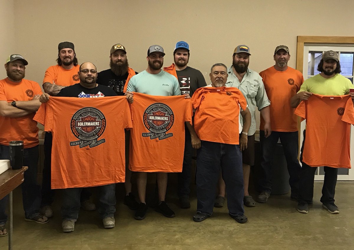 FormAUnion's tweet photo. Congrats to the newest Boilermakers at Cemex in Brooksville, Florida for voting Union YES! Welcome to the Brotherhood. #OrganizeTheSouth #1u https://t.co/S5UVqPYN3J