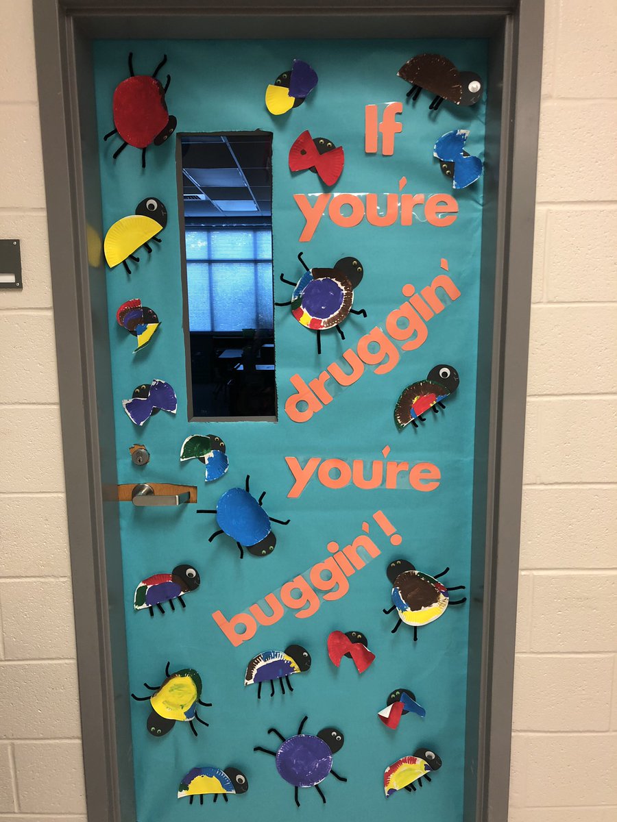 danniem720's tweet photo. I think it’s pretty cute. 😊 Ready for #RedRibbonWeek https://t.co/zbEUxBfUrz