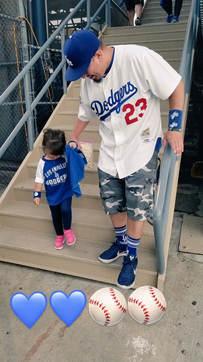 raider_rob24's tweet photo. I’ll do anything for our little one! #daddyslittlegirl #daddylife #familylife #shelovesbaseball https://t.co/ELklBnaBq7