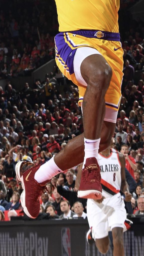 LeviNelson17's tweet photo. Bron still sporting the wine &amp; gold #onceacav https://t.co/I0hG2qTvYw