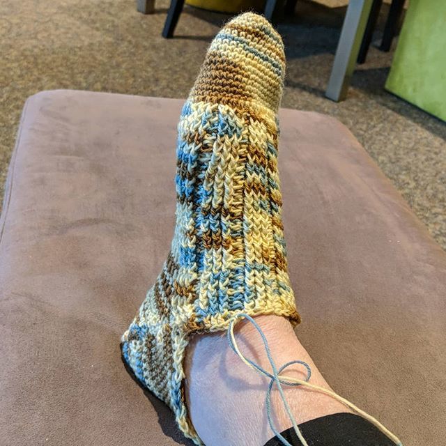 SusanDennis's tweet photo. Ok!  It's clear sailing from here! I love how these feel. I'm sold on crocheting socks. I just wish I could do both of the pair at once like I do with knitted socks.

Pattern=Segue Socks by @addydae_designs 
#seguesocks #crochersofinstagram  #crochet #so… https://t.co/L14N1b4LV7 https://t.co/qqTl3lK10R