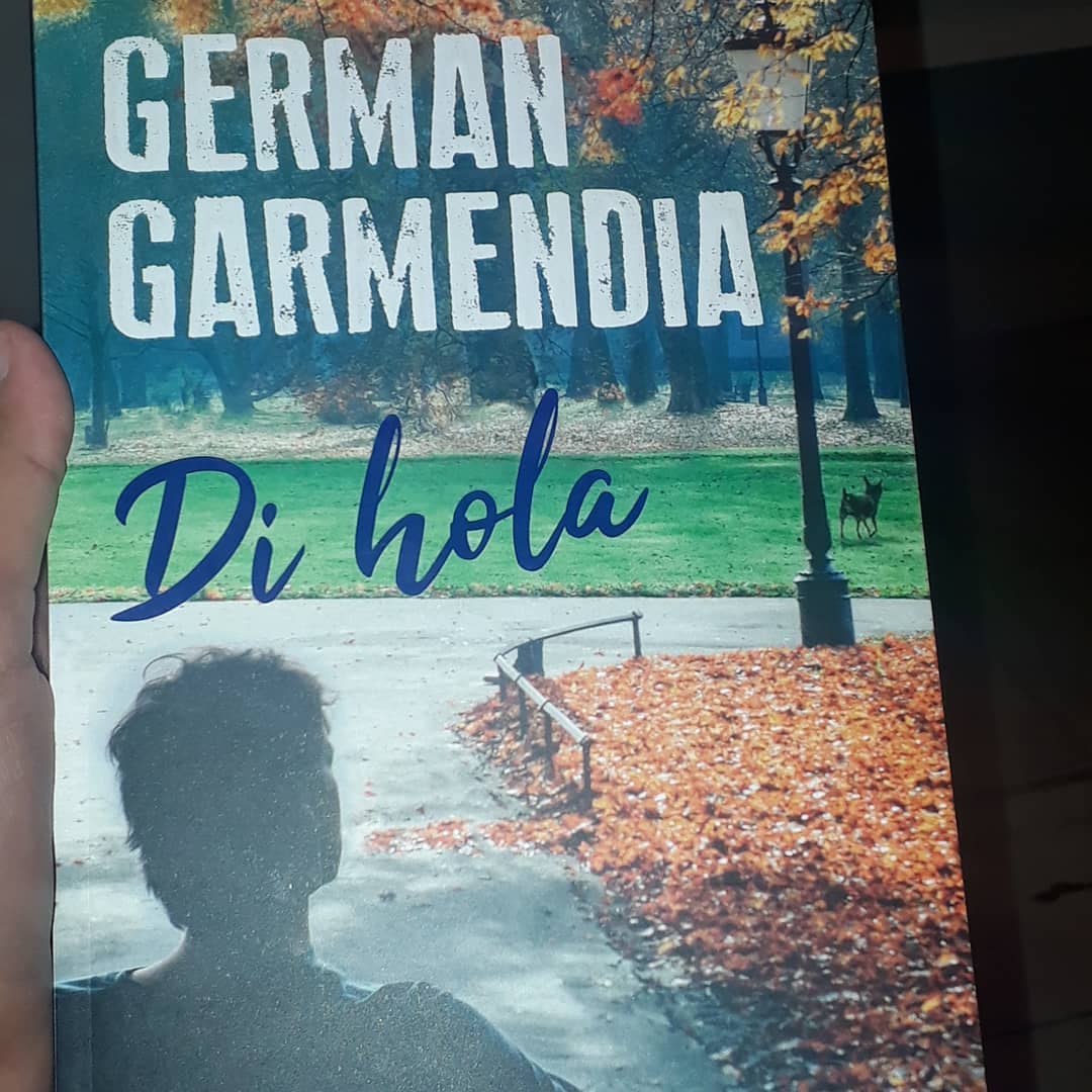 BlogfansGerman's tweet image. ¡Pronto también en España! Cada vez son más los seguidores que ya tienen #DiHola en sus manos. Recuerda que puedes averiguar dónde comprarlo en el siguiente link ow.ly/XT8v30mhZio