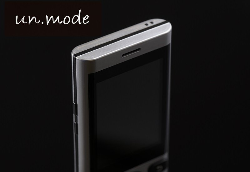 unmode_official's tweet photo. 「un.mode phone01」プロジェクトも残すところ8時間です！
皆様のご支援、応援メッセージをたくさん頂いており、大変感激しております！誠にありがとうございます！引き続き応援のほど宜しくお願い致します！
#unmode #アンモード  #プロダクト #ガジェット #SIMフリー #携帯電話 #ガラケー  #Makuake https://t.co/NhMZ4mQigd