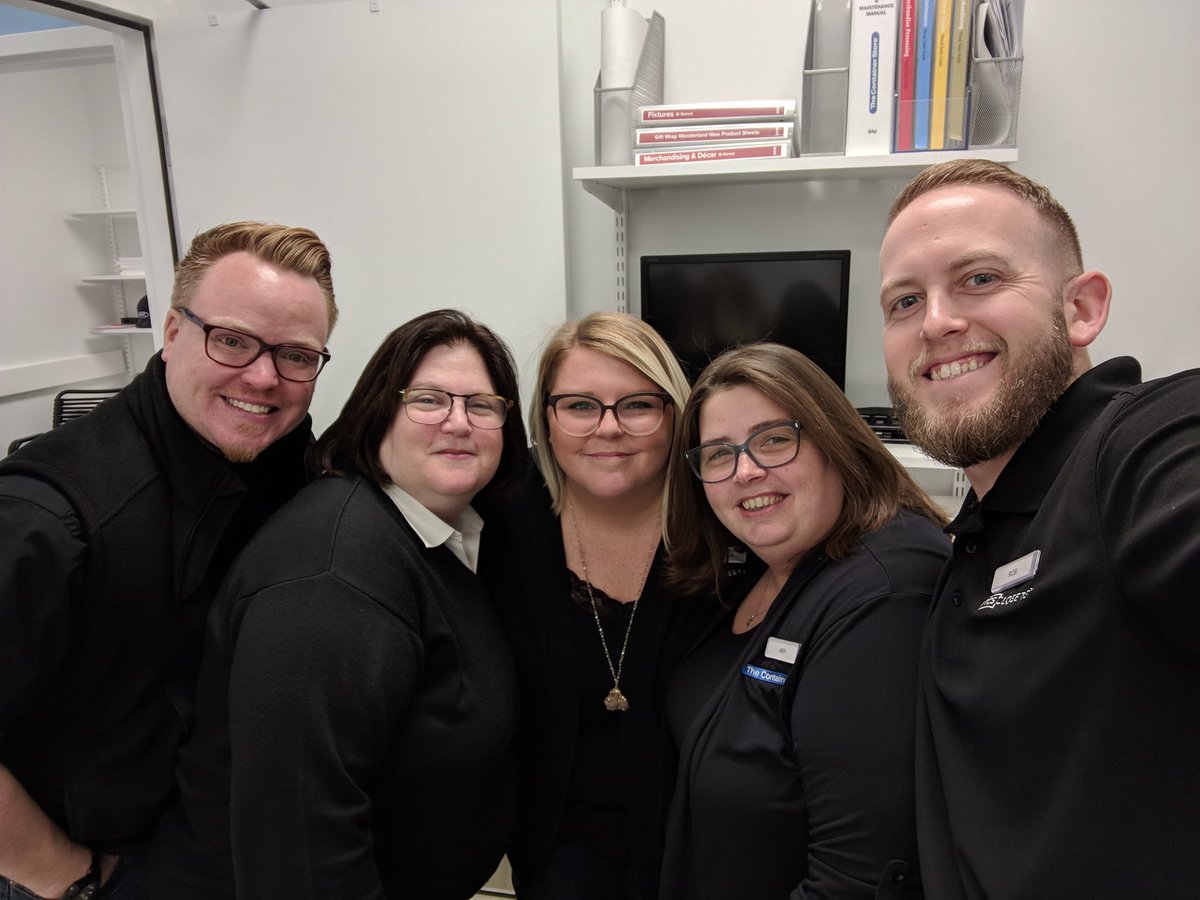 amyhanley77's tweet photo. These guys? They are pretty great! My days are better with them. #containbridgewater #LoveYourJob #thecontainerstore https://t.co/ODx200TdhL