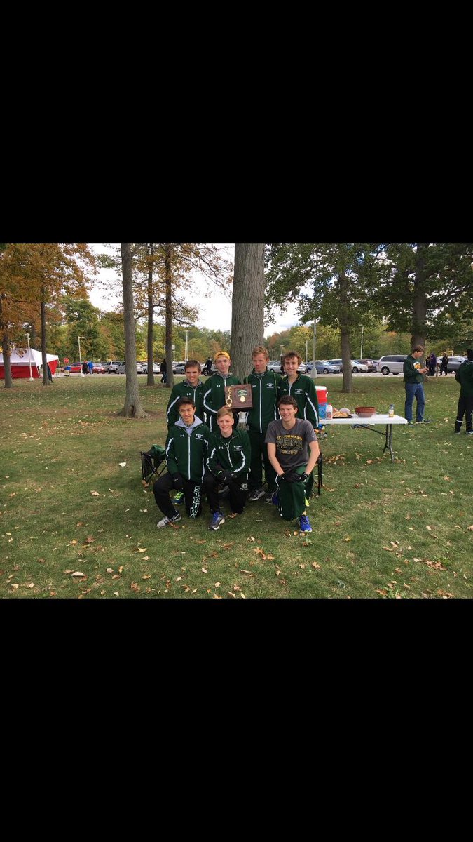 SEHS_Spirit's tweet photo. 🚨Cross Country looks to 3-pete  their district title on Saturday at 11:45 a.m. @ Lorain Community College‼️Be there to support the boys❌🧢🚨 @StEdwardCC https://t.co/VeAnPj5Zf5