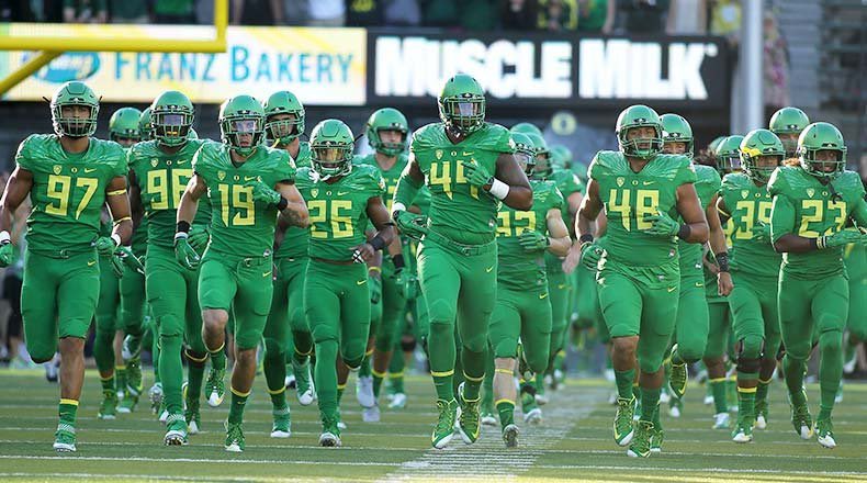 brandon_dorlus's tweet photo. Truly honored to receive an offer from the University of Oregon!!! 🦆👀@DB_BucksFB @SleeperAthletes @Cassidy_Rob @Rivals @247Sports @Gemon_J_Wilson @oregonfootball https://t.co/joxkPum8qZ
