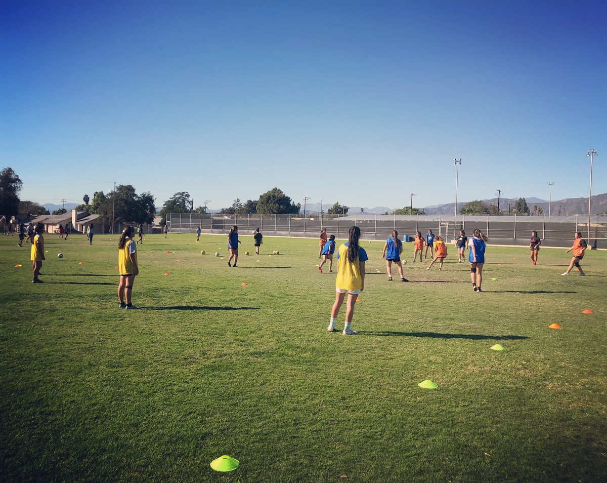 Ladies working hard! ⚽️#ladycavssoccer