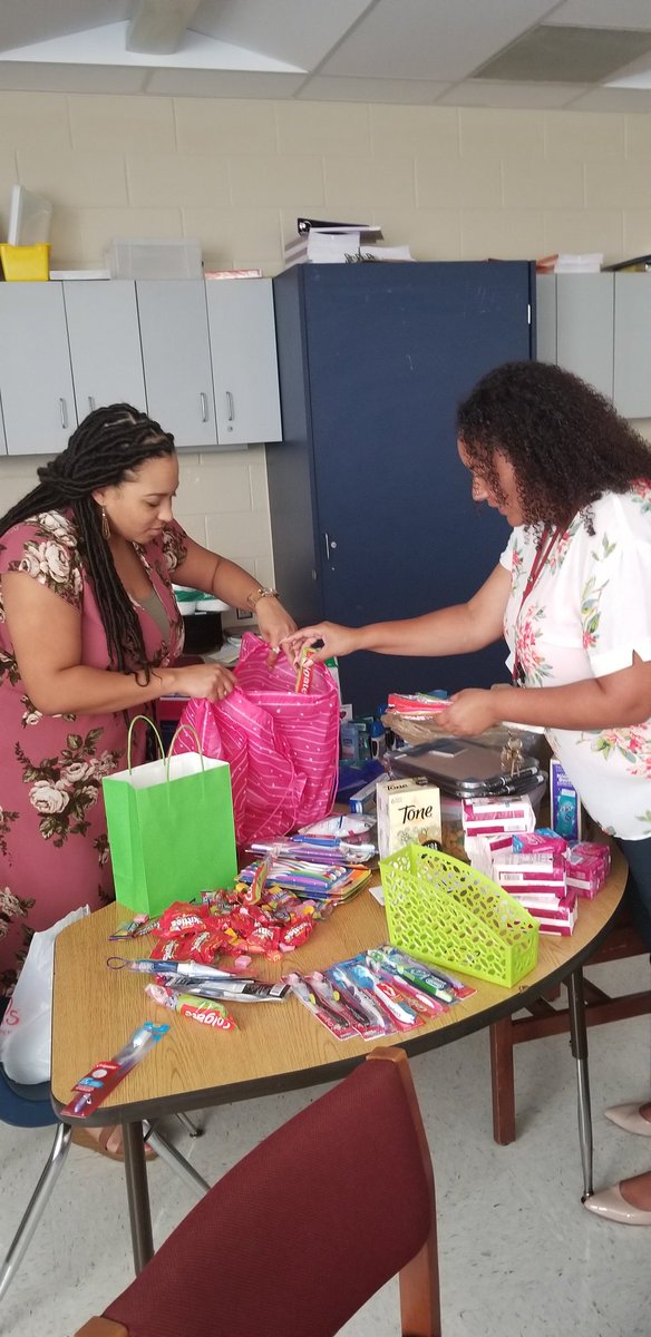 McClainEducates's tweet photo. Packing and stuffing for our girls summit! #mentorship #thinklikealady @SlighMiddle @AchievementSch #WeClimbTogether https://t.co/RLrI9pjsJ3