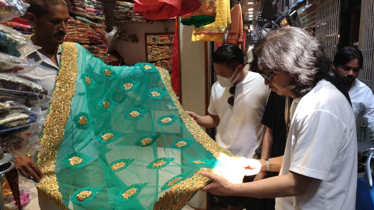 MofaJapan_en's tweet photo. 【#JapanBrandProgram】
Atsushi Nakashima, Designer, visited Delhi from October 8 to 14, and held a fashion show, gave lectures, and received a media interview.
https://t.co/zx5GOfetBL https://t.co/94e19mX8RM