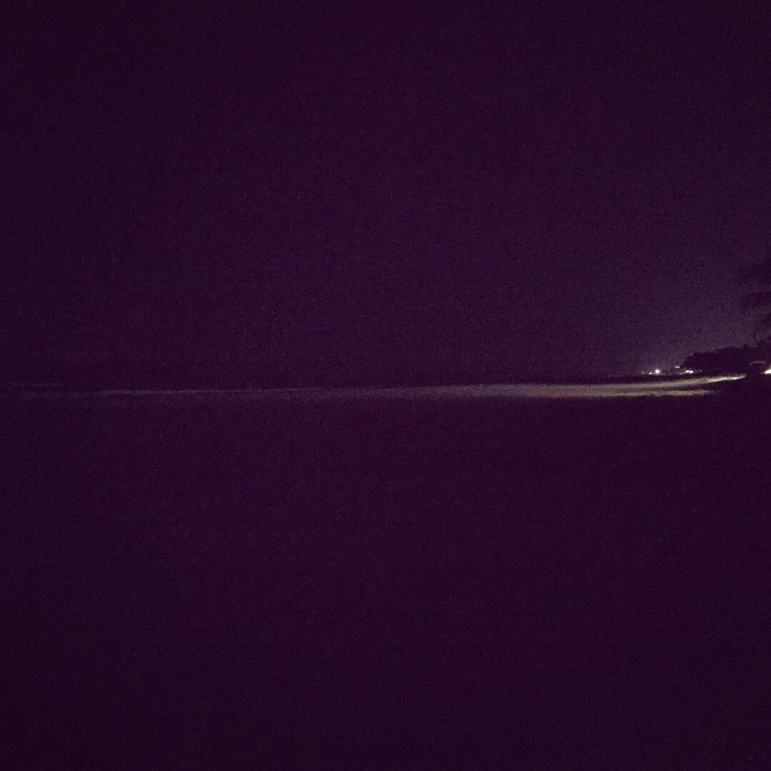 yuenyeee's tweet photo. 早上看海，晚上��星

#vietnam #danang #beach #stars https://t.co/sgyTlW76Kk