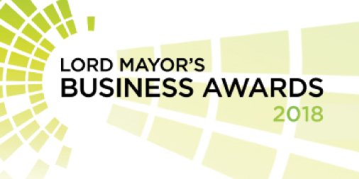 maxwell_plus's tweet image. Tonight is the night! After weeks of waiting, we will finally find out if Elliot (@smitec) will win the @SingaporeAir Award for Young Business Person of the Year at #LMBA18! Keep your fingers crossed!