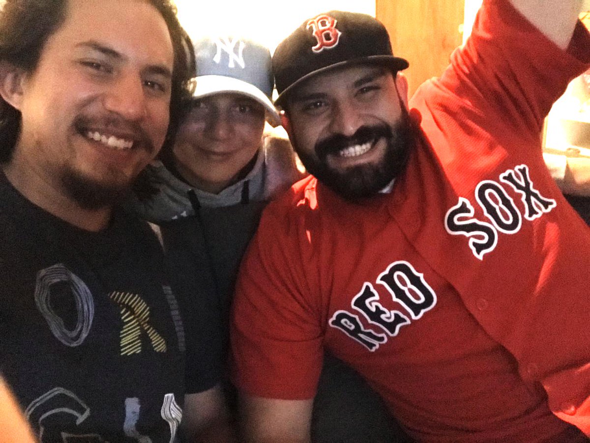 Argonzov's tweet photo. @ESPN_Beisbol Vamos Red Sox... Saludos desde Ciudad de México 🇲🇽 https://t.co/mIsbs3yxVa