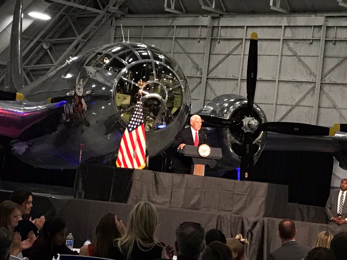 Mike Pence tweet media