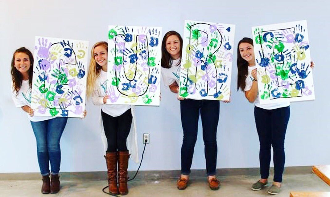 Canvas4aCURE's tweet photo. Make sure you stop by our table tomorrow 11 a.m- 1 p.m outside Plassman and Swan to put your hand on our CURE board! Come paint and eat some candy!🍬🎨 #paintadifference #canvasforacure https://t.co/UIX9DotiEL