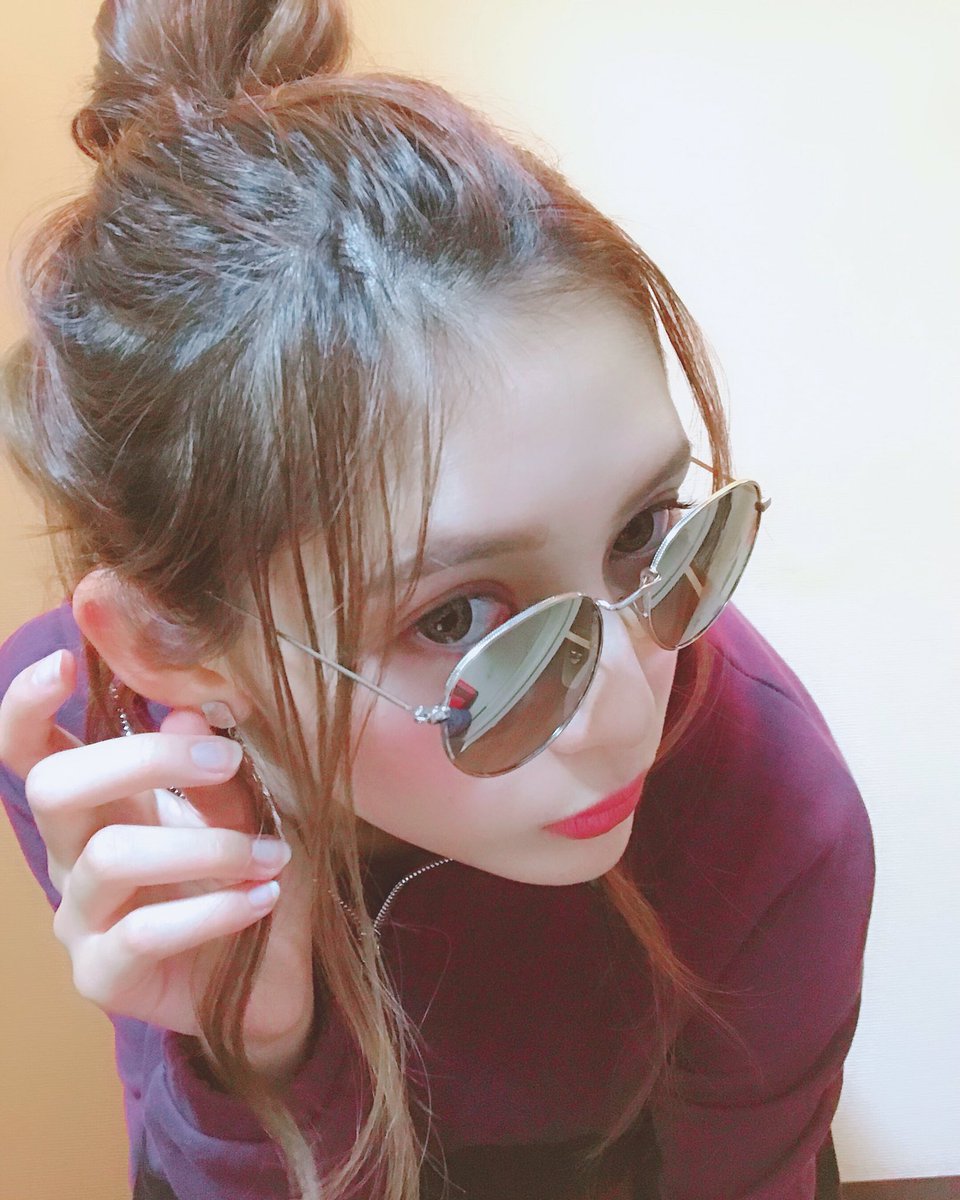 Uzivatel アンジェラ芽衣 Na Twitteru ミラーサングラスすき