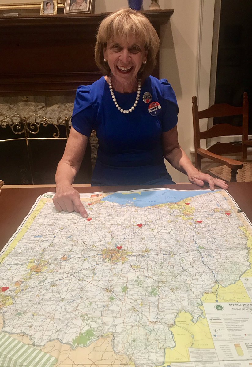 MikeDeWine's tweet photo. Hancock County✅♥️ 
Getting to the Heart of it All tour✅ —Anna

#HeartOfItAll #FranFor1stLady #OHGov https://t.co/h0ysrnfuB6