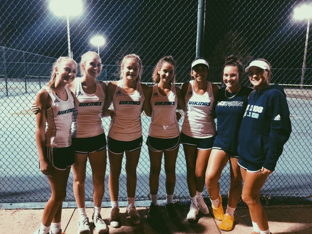 samanthanallred's tweet photo. Regionals tomorrow!!! Round 2 of the dual team states on Tuesday!! Go vikes!! @UPHStennis @fcnc16 @UPHSVikingSB https://t.co/Duop0rO7qv