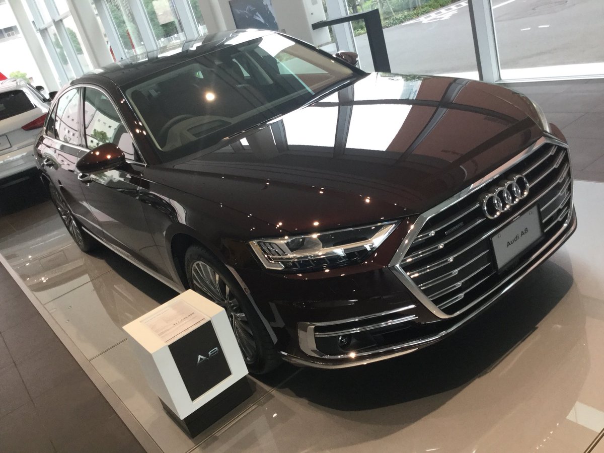 Uzivatel Audi みなとみらい Na Twitteru Audiみなとみらい店 The All New Audi A8 展示車 試乗車が到着致しました 展示車 ボディカラー セビリアレッドメタリック シート メルロッドレッド 試乗車 ボディカラー ヴェスヴィオグレーメタリック シート ナツメグ