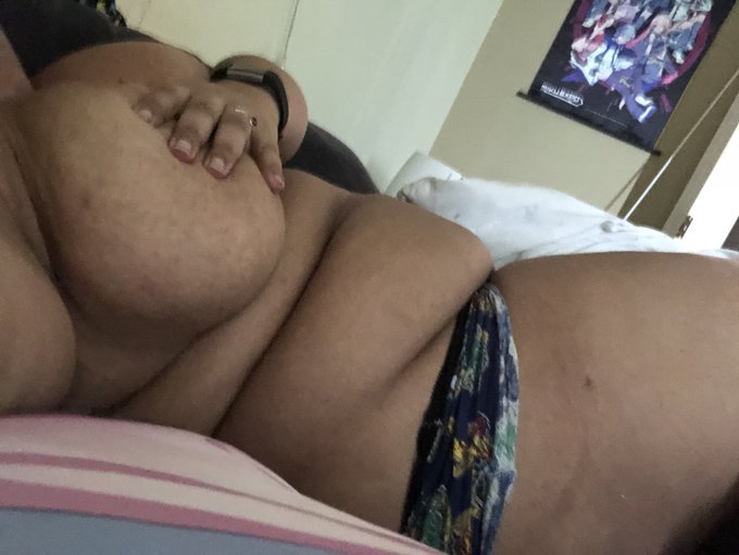 Let me know if you wanna see more 💕 https://t.co/VlSdvUDtDQ<a href="/tag/mvsales"class="tags"><span>#mvsales</span></a>