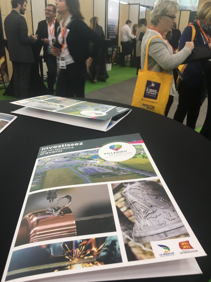 Neptune35bzh's tweet photo. Seconde journée de présence au salon impulsion Business à Caen, venez découvrir notre offre foncière #ibfest #Deveco #Villedieuintercom #business #icijemontemaboite @CCIOuestNormand https://t.co/qxkDU6rtRo