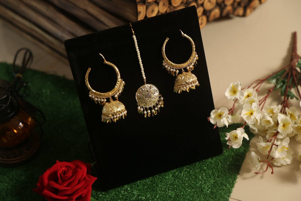 CraftsPunjab's tweet photo. Explore Punjab traditional "Embroidered jewellery" on Punjab Crafts. Home to buy thousands of handmade, jewelleryproducts and gifts related to your search. Browse a range of products here.
For Price Inbox: https://t.co/qzQXyWWXZE or  WhatsApp +91- 9988274974
#jewellery  #Earrings https://t.co/ScHyIDXYMV