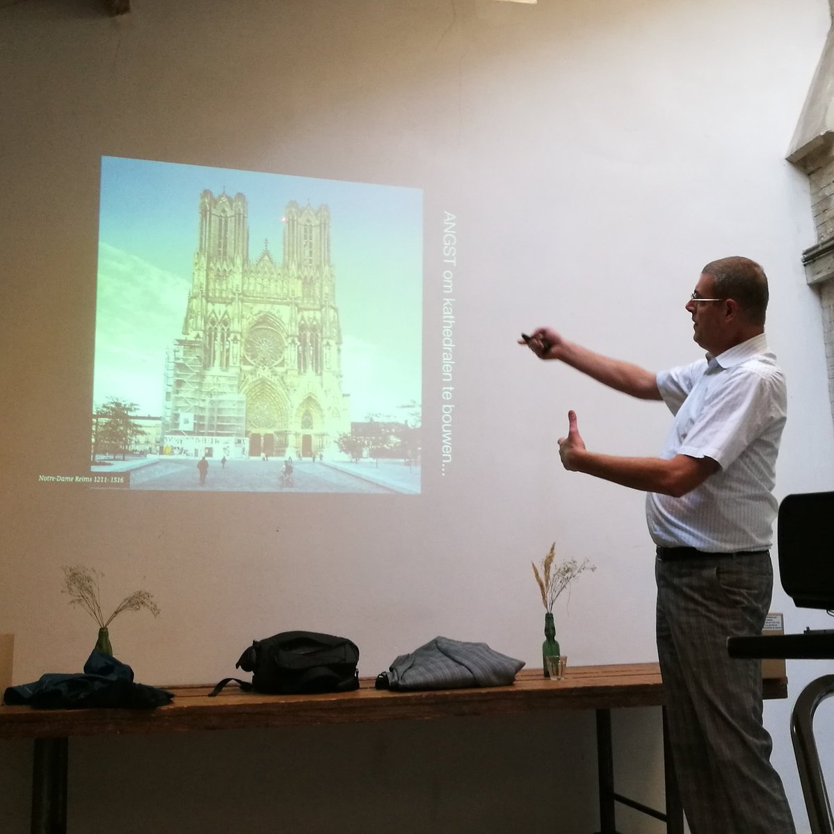 Onze leerlingen genieten al van een welverdiende vakantie! Het team bouwt verder aan onze eigen kathedraal #academietien met dank aan @daanquakernaat
