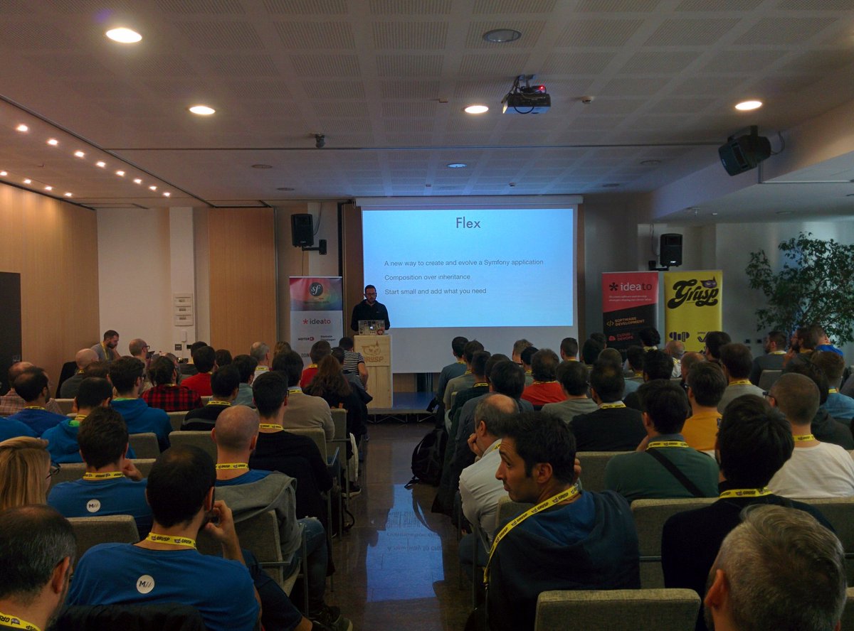 dlondero's tweet image. &quot;A dive into Symfony4 for a Symfony user&quot; by @_orso_ opening the day at #symfonydayit