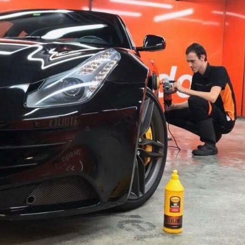 FareclaProducts's tweet image. 📷: @mtagres used Farecla G3 Premium to remove defects from this Ferrari F12.
#farecla #fareclag3 #farsimplerfarbetter #paintcorrection #polishing #ferrarif12 #ferrarifriday #frontendfriday #supercars #ferrari