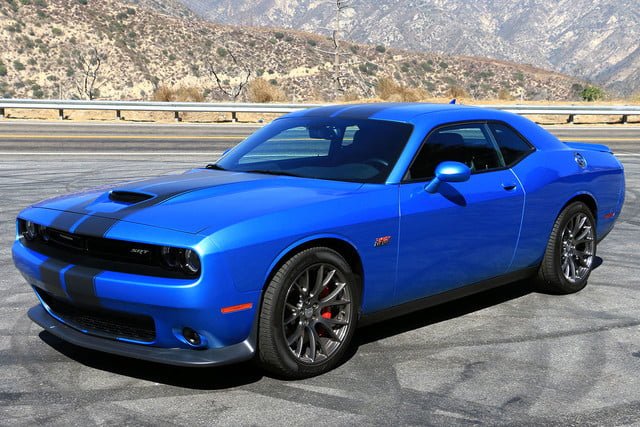 modmodifiye1's tweet photo. Fenasın başa belasın !!! Dodge Challenger SRT ! 💯
#modmodifiye #cars #auto #tuning #drive #speed #bmw #mercedes #audi #ferrari #porshce #dodgechallenger #musclecars #sportscar #amazingcar #bhfyp https://t.co/QFI6szwFbO