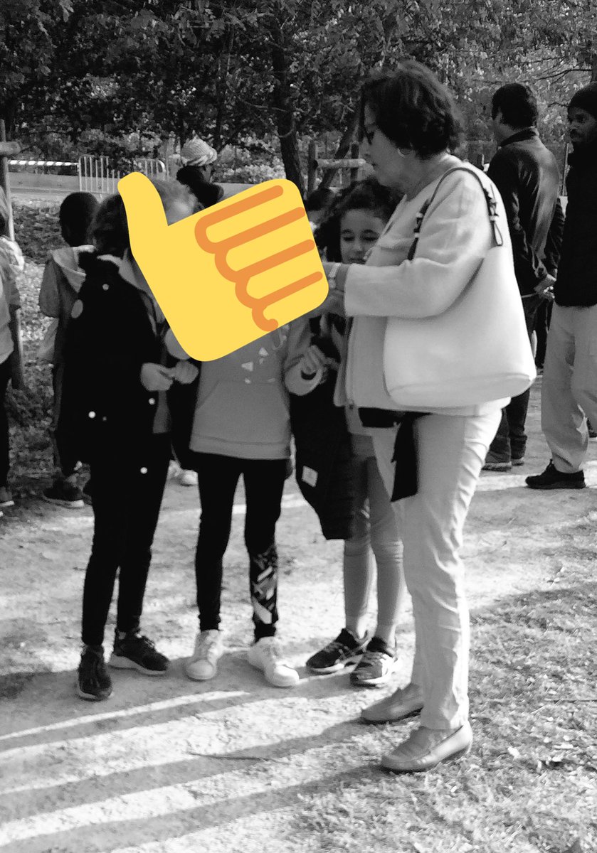 Top départ pour le #CrossDesEcoles à #SaintrySurSeine ! Bravo à toute la communauté éducative pour ce beau moment sportif et de partage entre les parents et les enfants. Notre ville a une vraie dimension familiale.