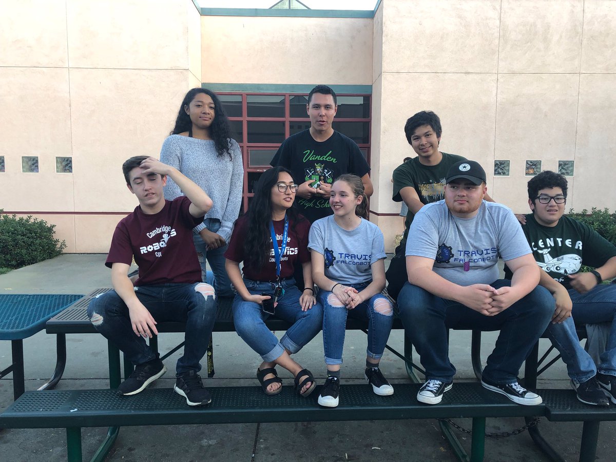 RoboVikes tweet media