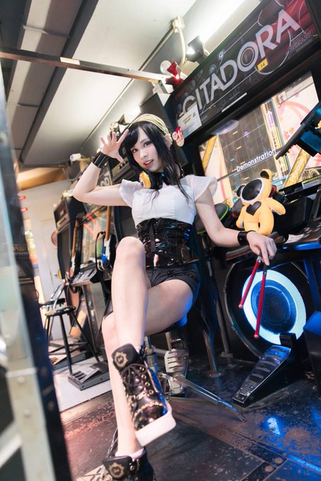 Twitterのコスプレ画像58