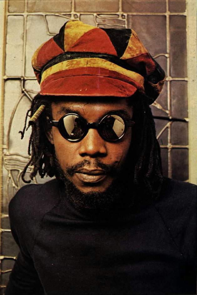 Peter Tosh (Winston Hubert McIntosh) 
Birth 1944.10.19 ~ 1987.9.11
Happy Birthday
 