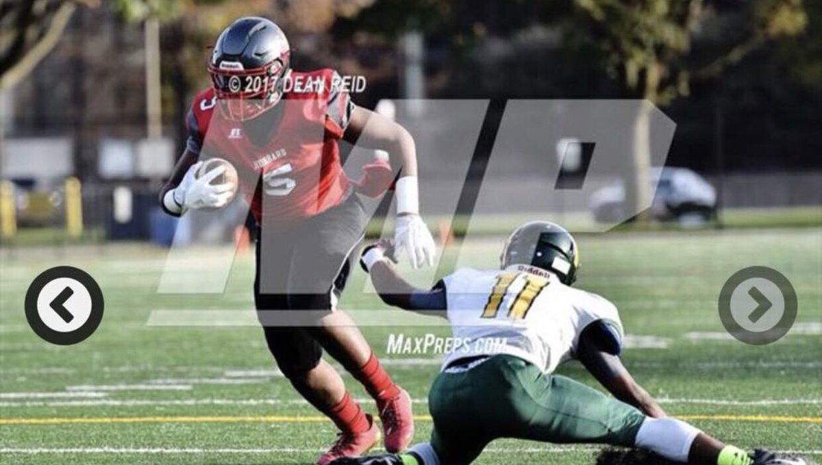 AJ1Harris's tweet photo. 12 Years of football...And These Have Been The Fastest 4 Years Of My Life ๐คฆ๐ฝโโ๏ธI Appreciate All The Coaches And Teammates That Have Put The Trust In Me To Lead.I Pray God Stay With Me As I Continue This Journey ๐ฏ Wherever I Go. #AgentCinco 5๏ธโฃ Signing Out.... https://t.co/zo1iGDqY3w